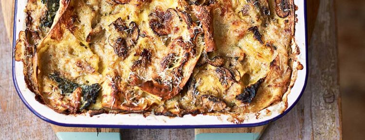 Lasagne met savooiekool, champignons en kip van Jamie Oliver - Gezond aan tafel - recept