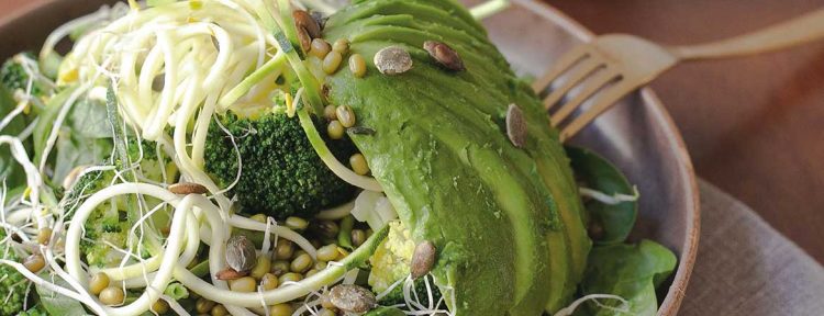 Salade 'vegan greens' - Gezond aan tafel - recept