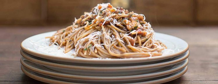 Vega bolognese van Jamie Oliver - Gezond aan tafel - recept