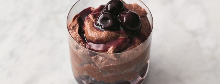 Chocolademousse met kersen (Jamie Oliver) - Gezond aan tafel - recept