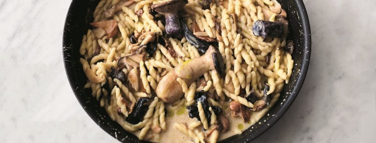 Pasta met paddenstoelen en knoflook - Gezond aan tafel - recept