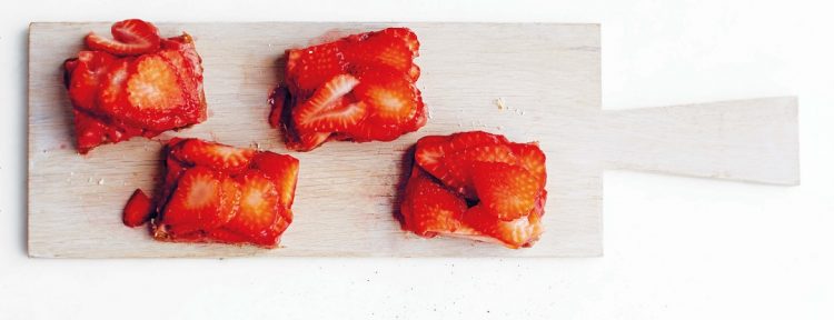 Havermoutkoekjes met aardbei - Gezond aan tafel - recept