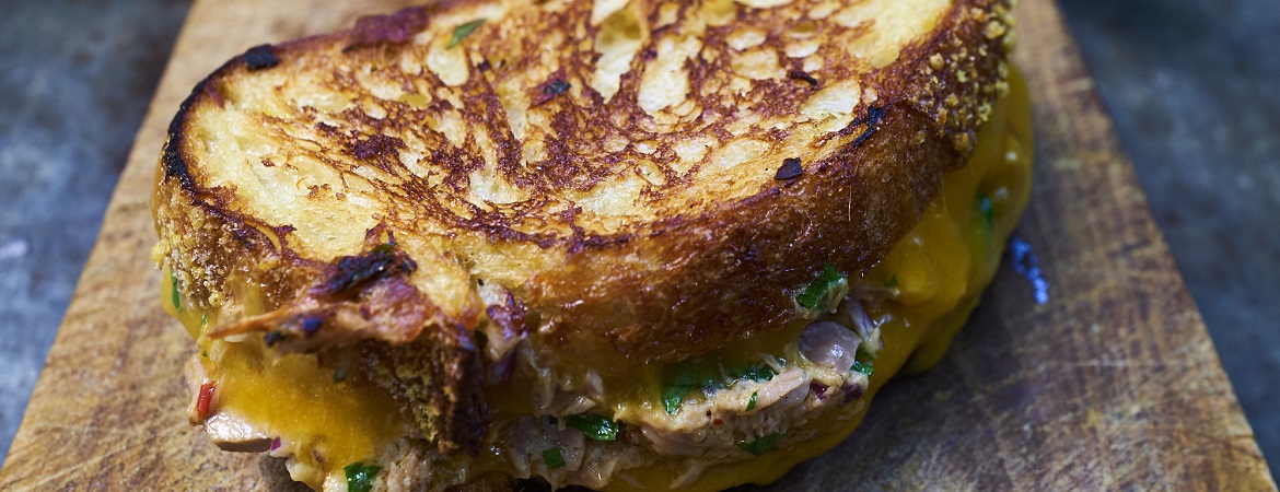 Tuna melt met ketchup