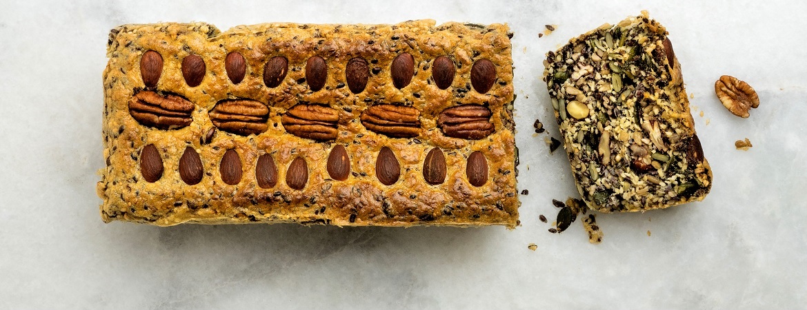 Zadenpittenbrood met pecannoten en amandelen - recept - Gezond aan tafel
